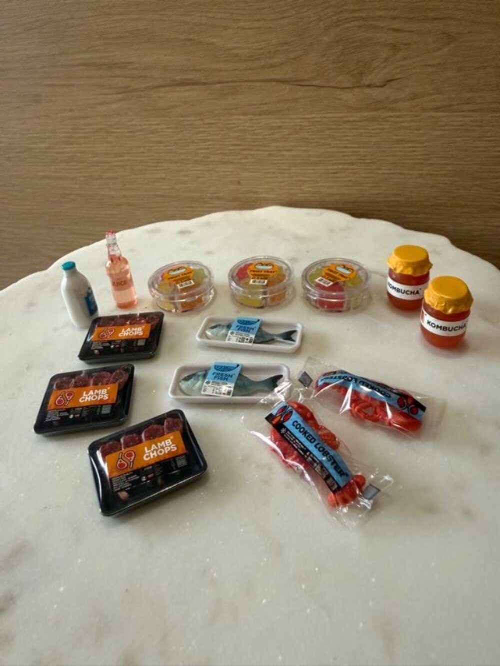 ZURU Mini Brands Fill the fridge LOT of 14 minis